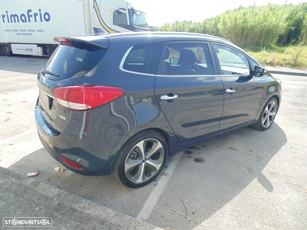 Kia Carens 1.7 CRDi ISG TX Aut. - 9
