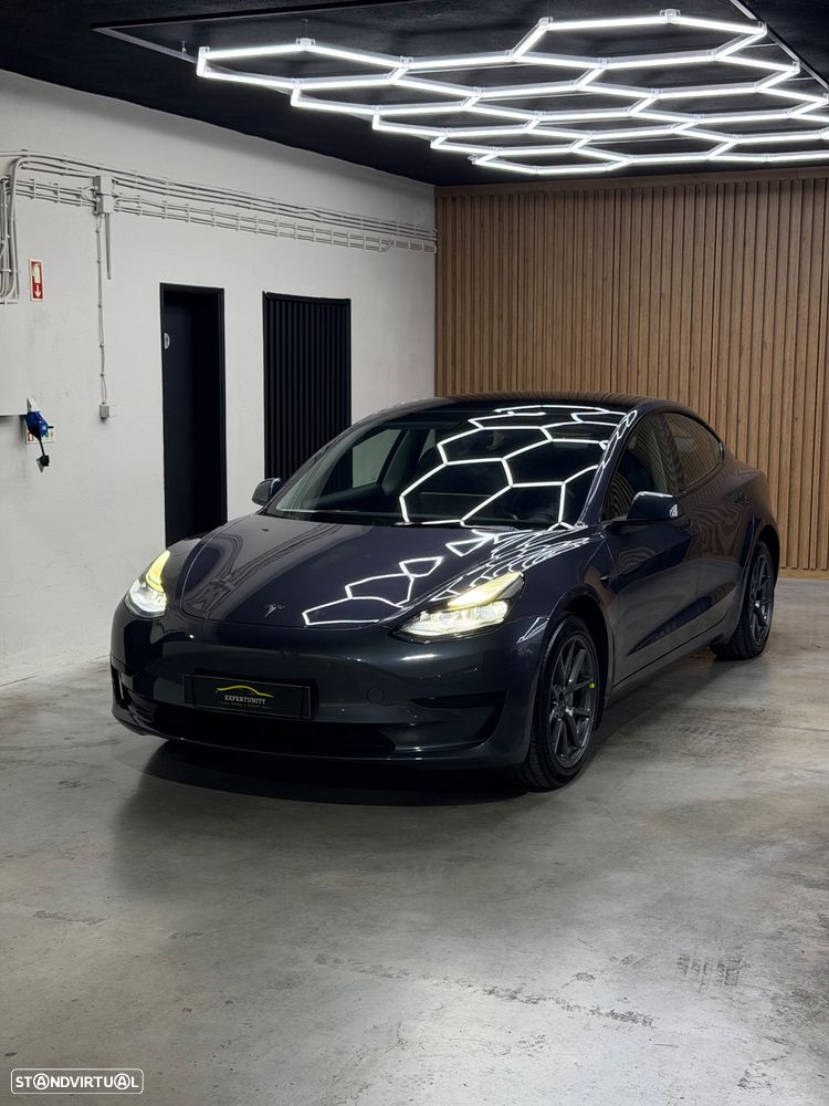 Tesla Model 3 Standard RWD - 3