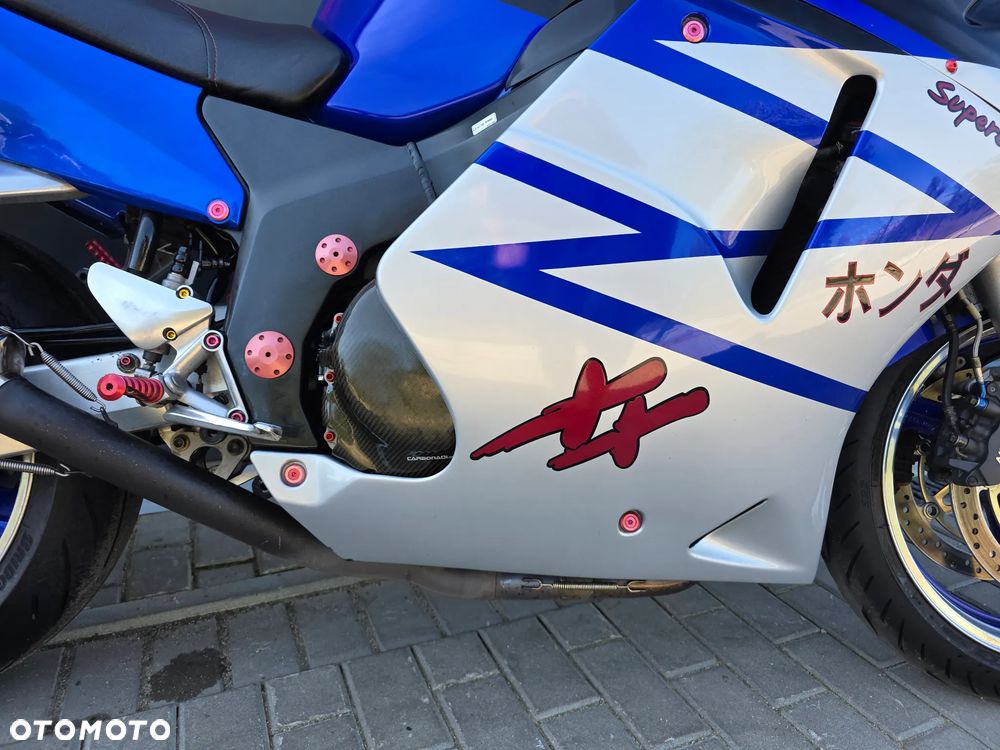 Honda CBR - 22
