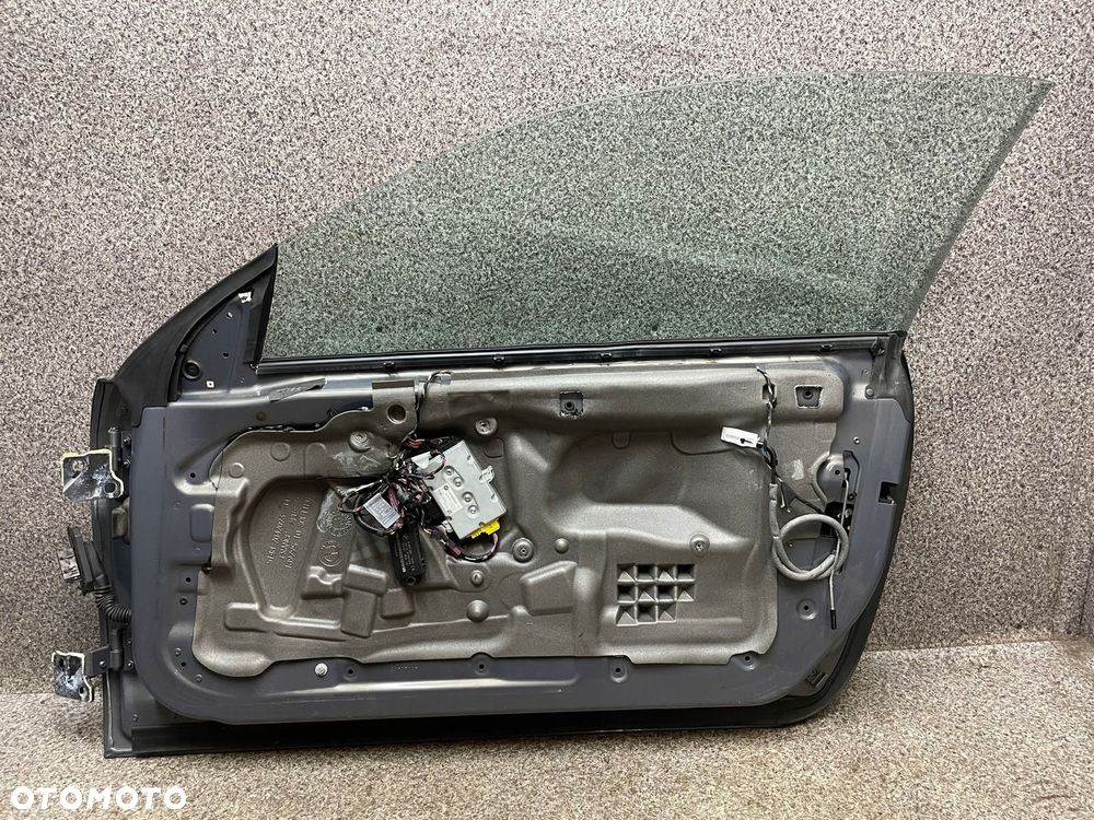 Drzwi prawy przod przednie 440 440/7 STRATUS METALLIC BMW E63 E64 90umAl - 10