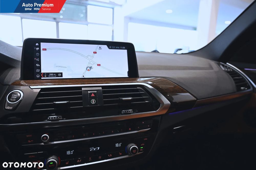 BMW X3 xDrive20d - 14