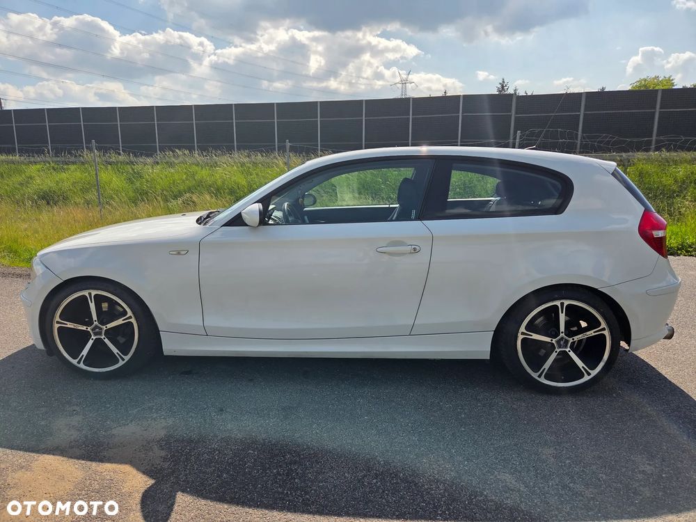 BMW Seria 1 116i - 4
