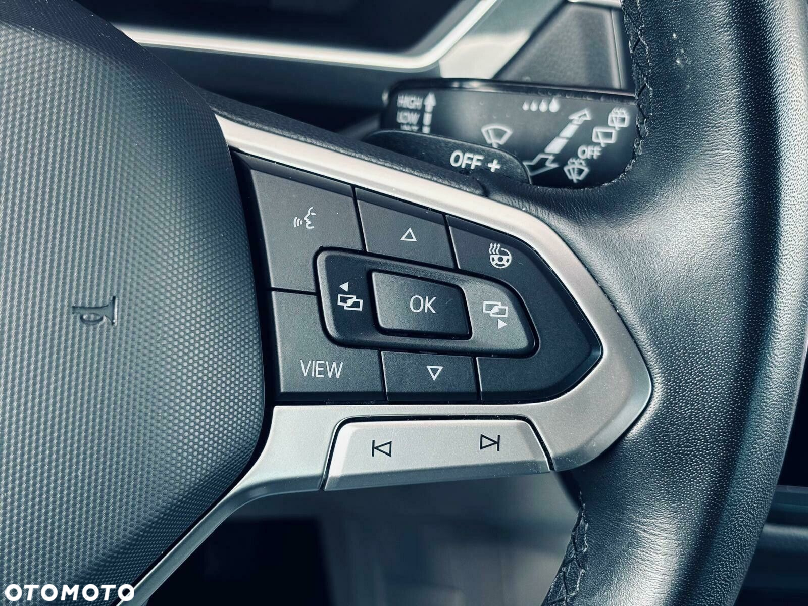 Volkswagen Tiguan 1.5 TSI EVO Elegance DSG - 25