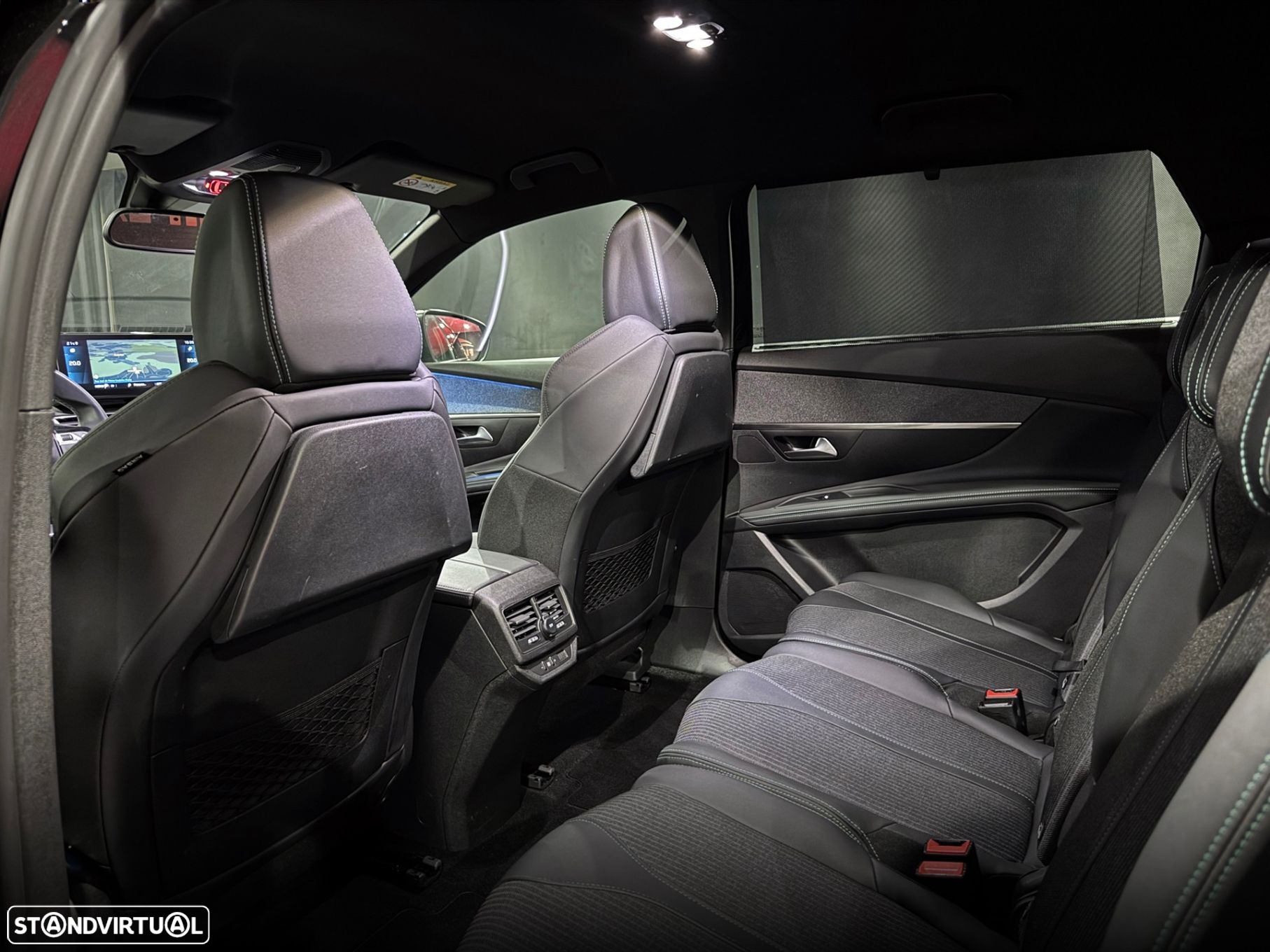 Peugeot 5008 1.2 PureTech Allure Pack EAT8 - 25
