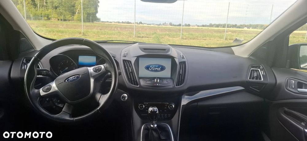 Ford Kuga 2.0 TDCi 2x4 ST-Line - 8