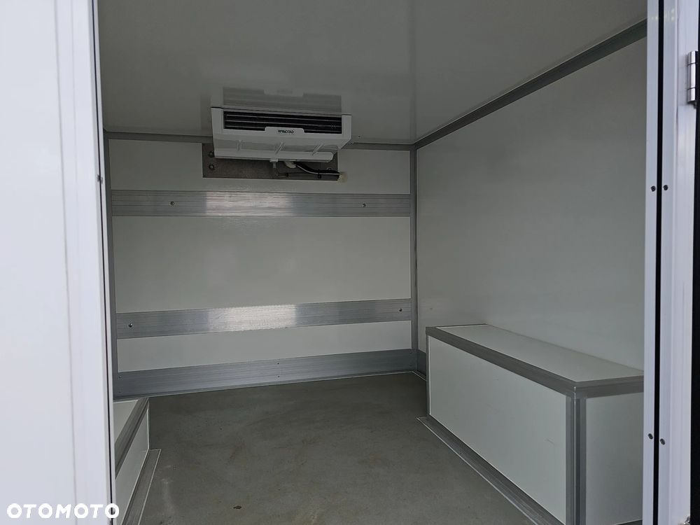 Renault KANGOO VAN IZOTERMA AGREGAT - 10