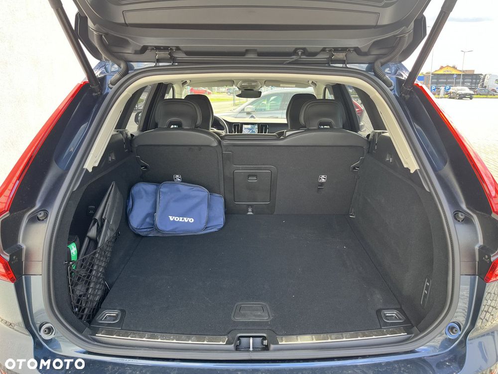 Volvo XC 60 - 36