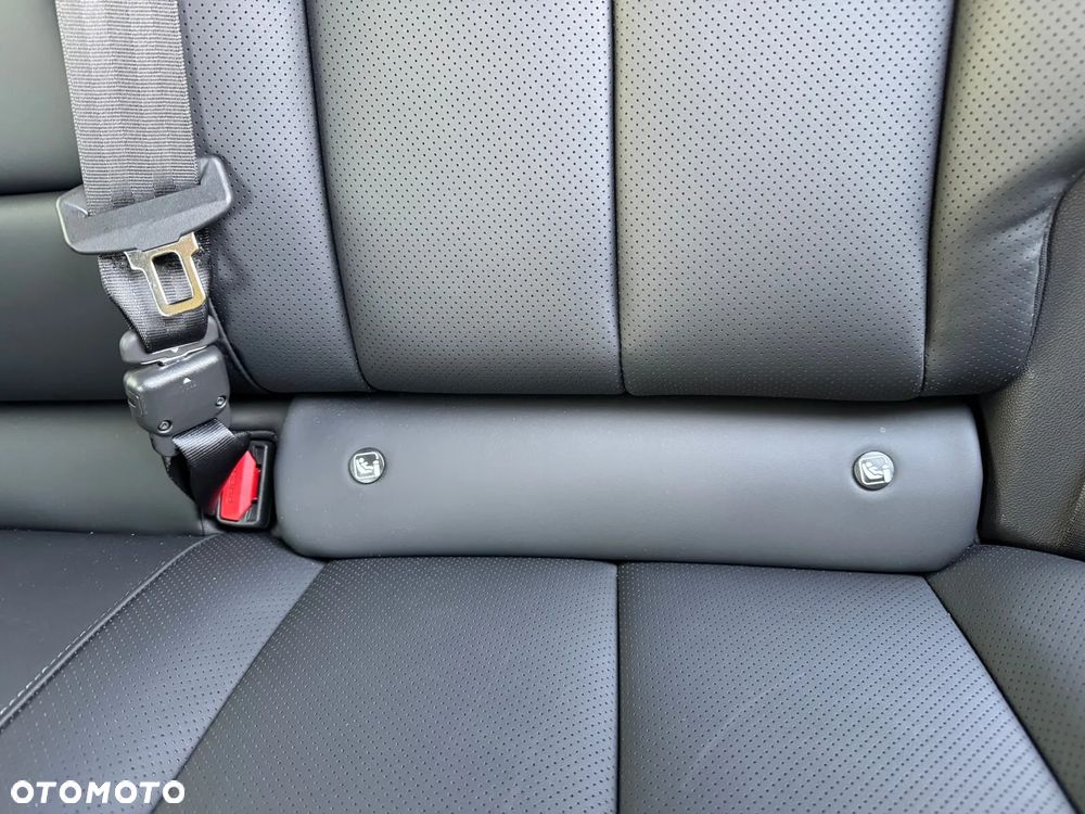 Omoda 7 1.5 T-GDi Super Hybrid Luxury - 33