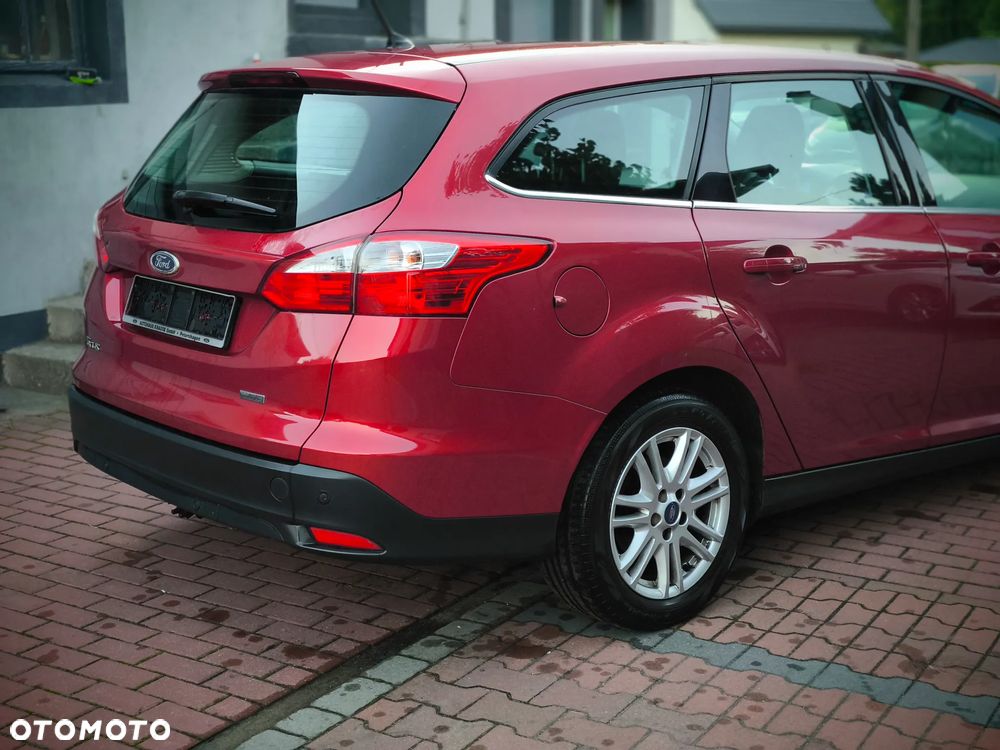Ford Focus 1.0 EcoBoost Titanium - 34