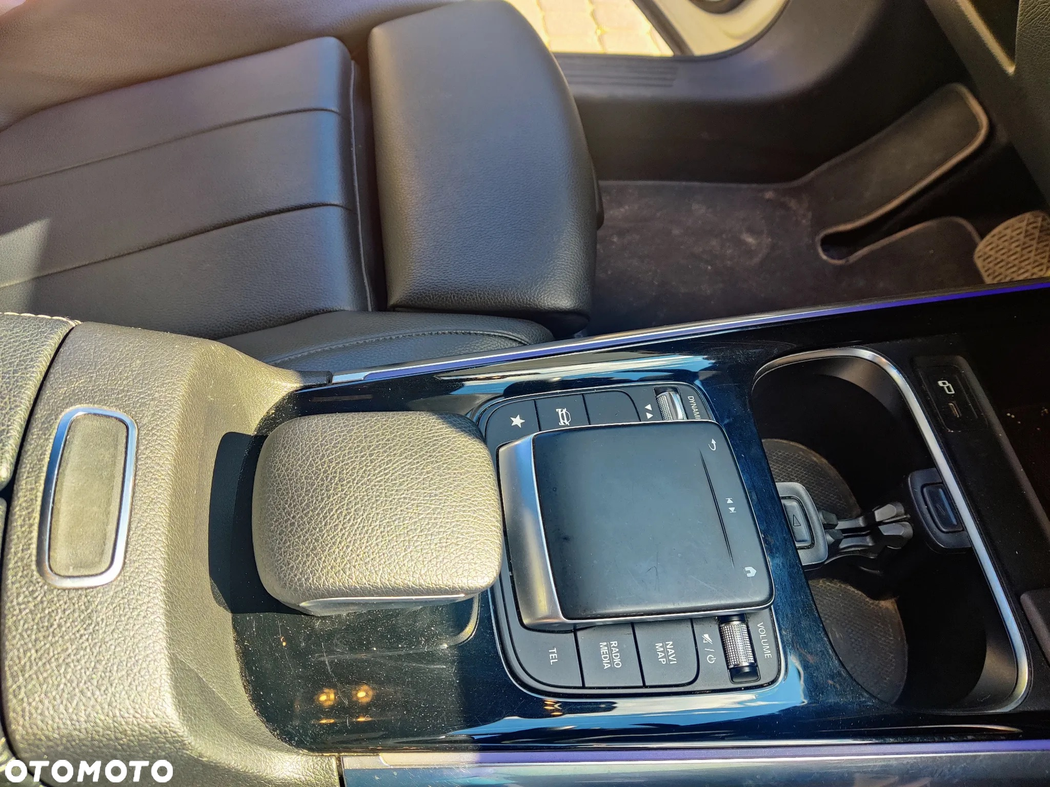 Mercedes-Benz GLA 250 - 11