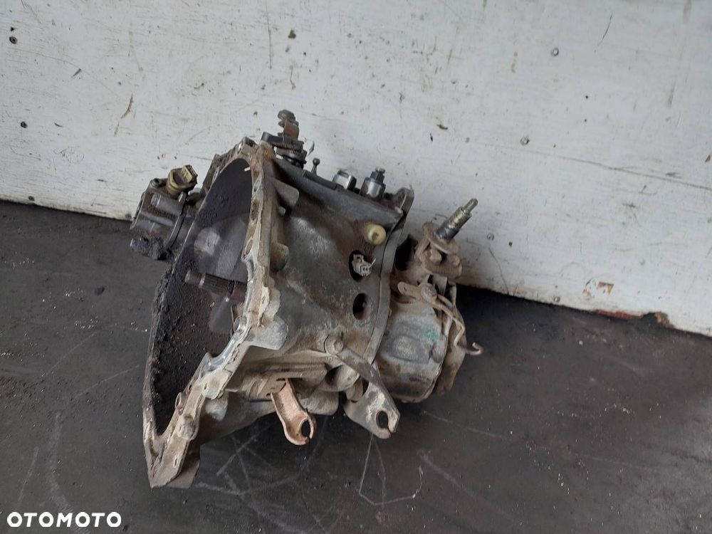 SKRZYNIA BIEGÓW PEUGEOT PARTNER I LIFT 20DM79 2.0 HDI - 2