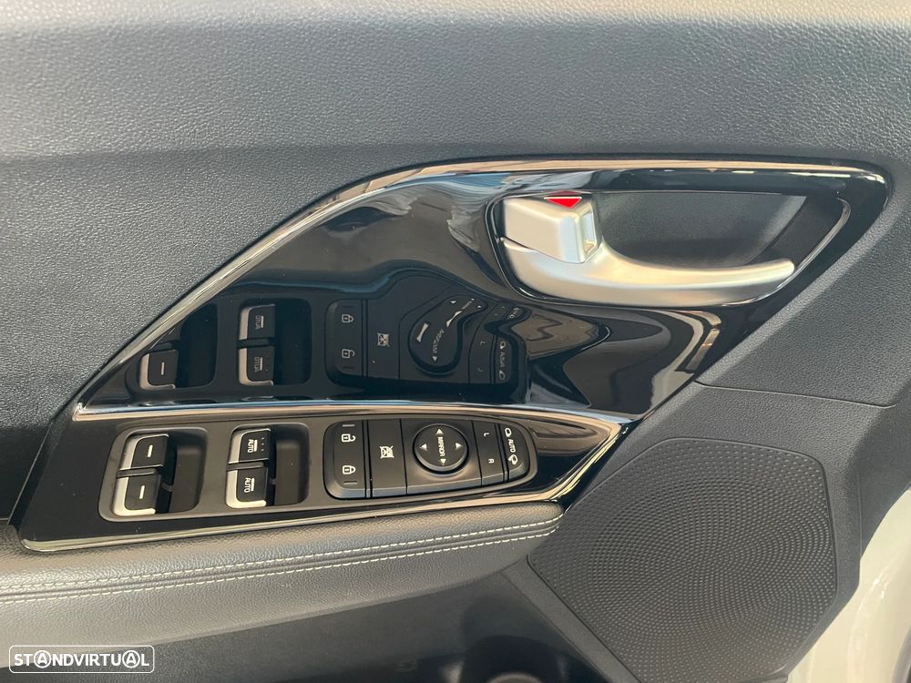 Kia Niro 1.6 GDi HEV Drive - 9