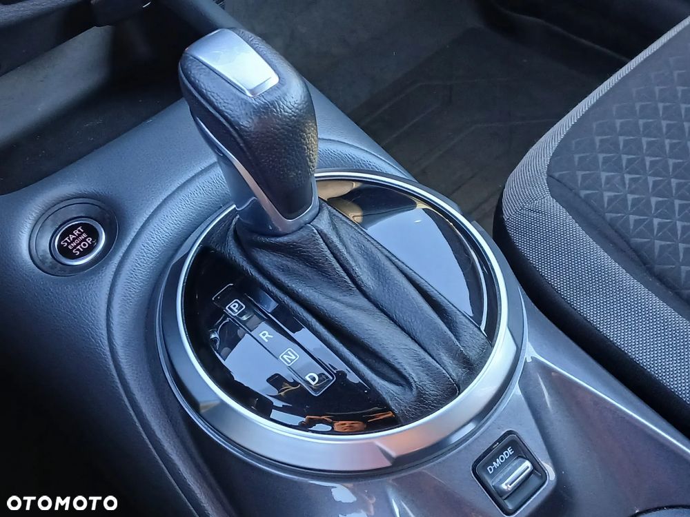 Nissan Juke 1.0 DIG-T N-Connecta DCT - 11