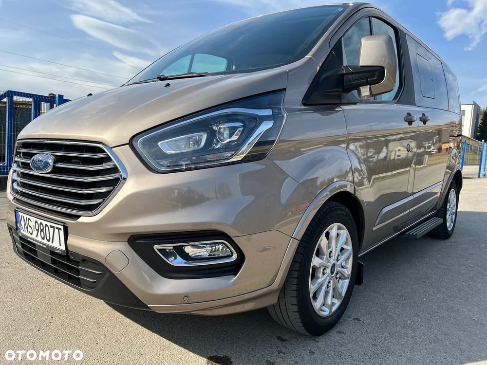 Ford Tourneo Custom 2.0 EcoBlue L1 Titanium SelectShift - 12