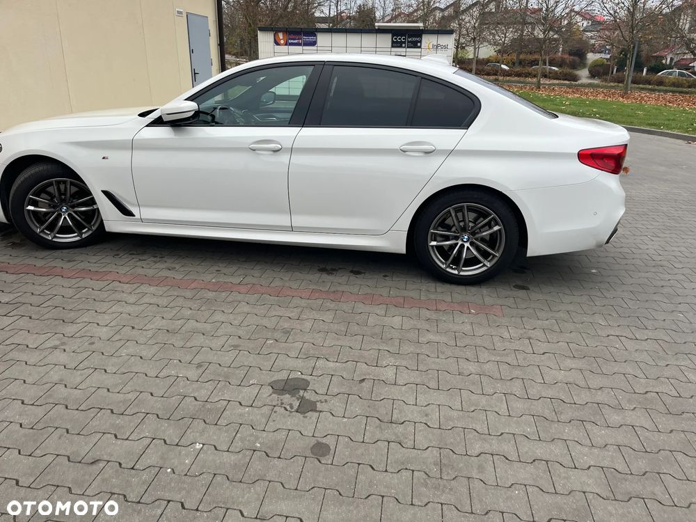 BMW Seria 5 520d xDrive M Sport sport - 18