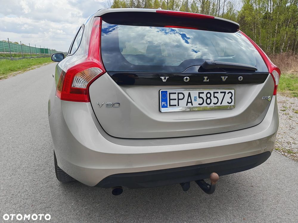 Volvo V60 DRIVe Kinetic - 13