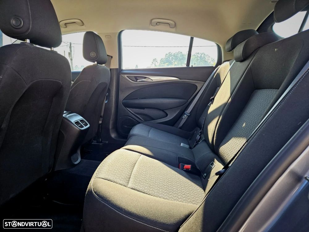 Opel Insignia Grand Sport 1.6 CDTi Innovation - 14