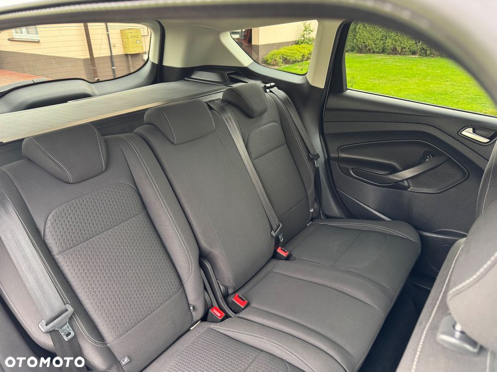 Ford Kuga 1.5 TDCi FWD Titanium - 19