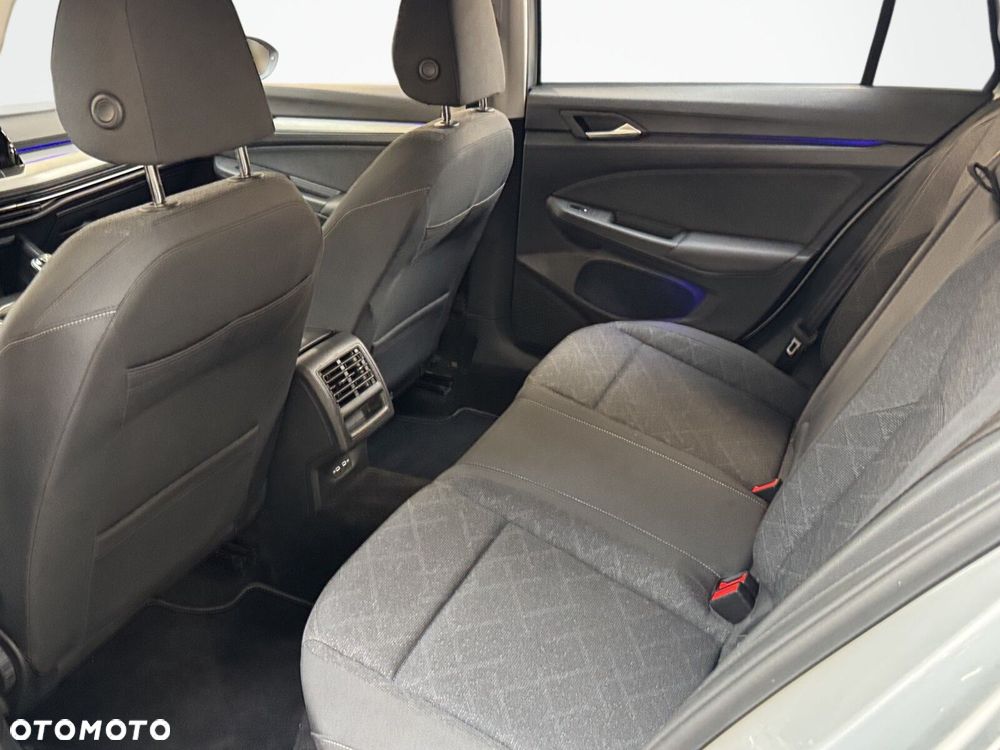 Volkswagen Golf Variant - 14