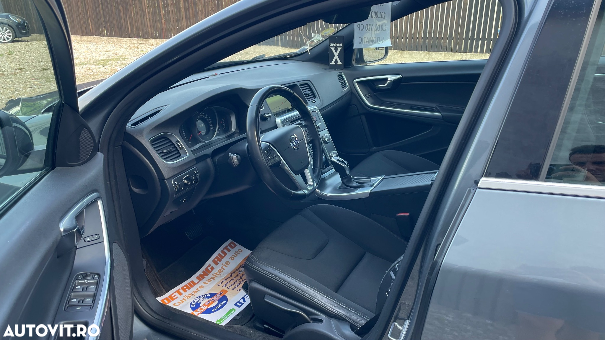 Volvo S60 D2 Geartronic Momentum - 5