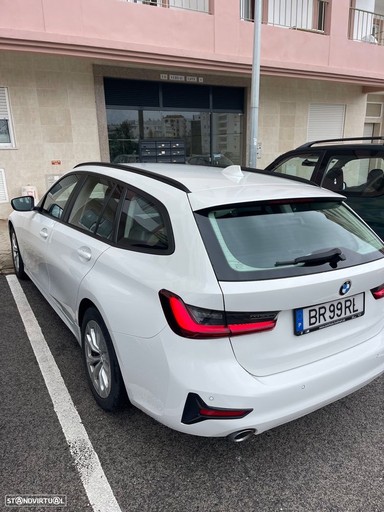 BMW 320 d Aut. Sport Line - 22