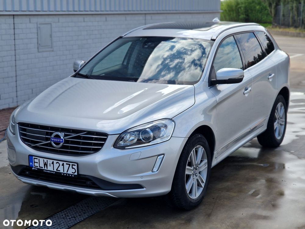 Volvo XC 60 T6 AWD Summum - 1