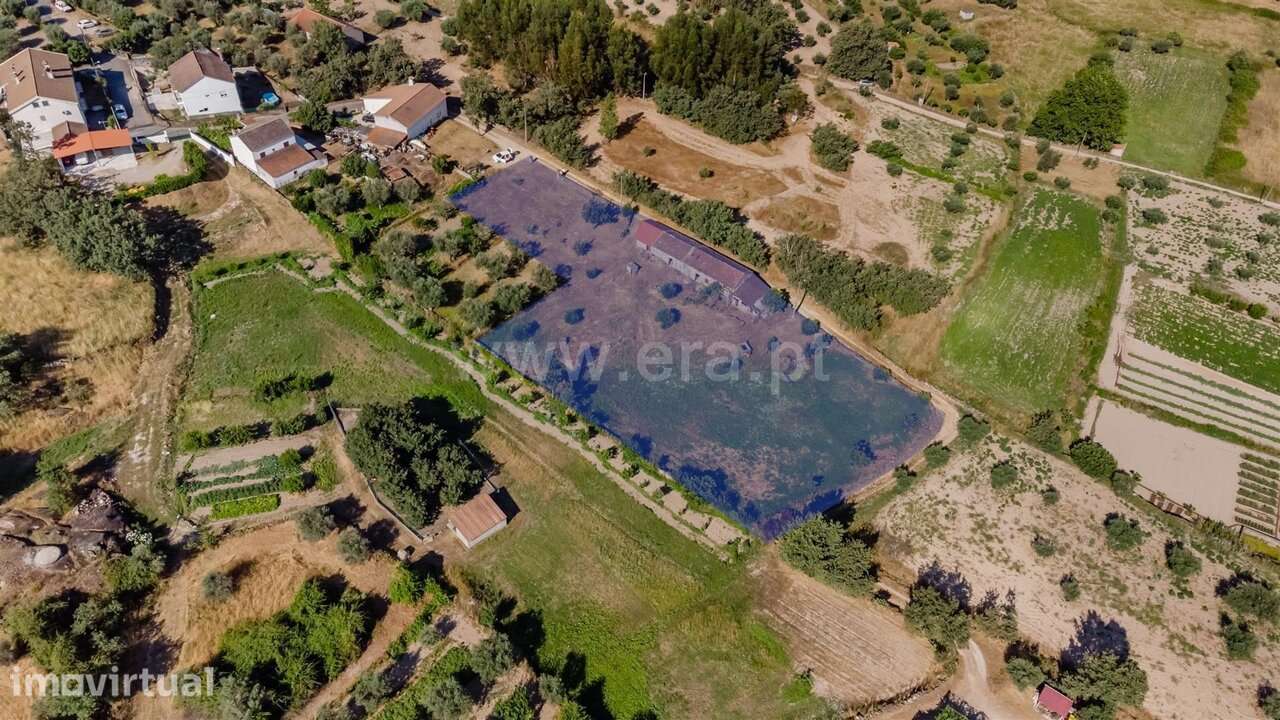 Terreno com ruina / Covilhã, Peraboa - Grande imagem: 2/19
