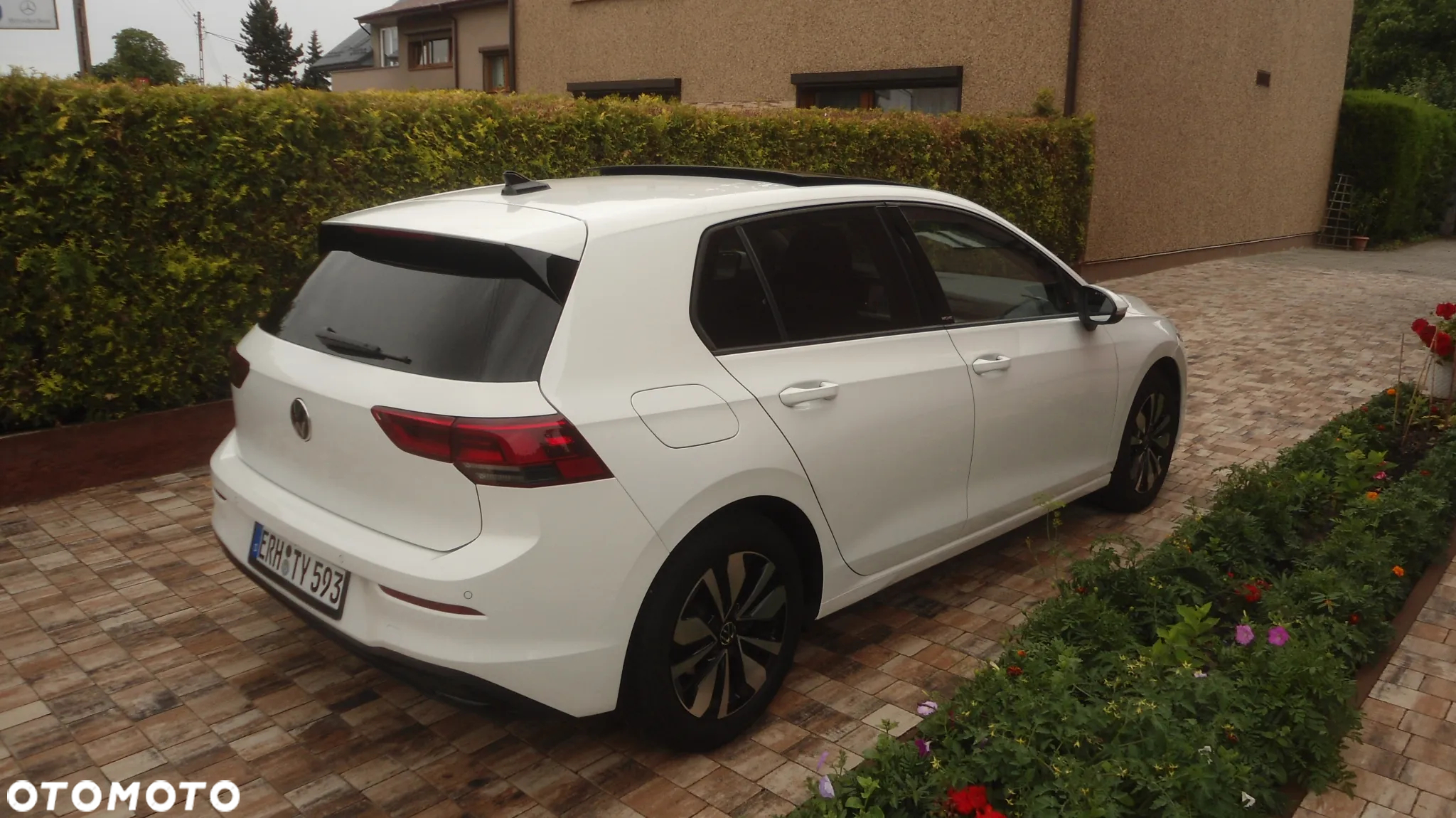 Volkswagen Golf - 10