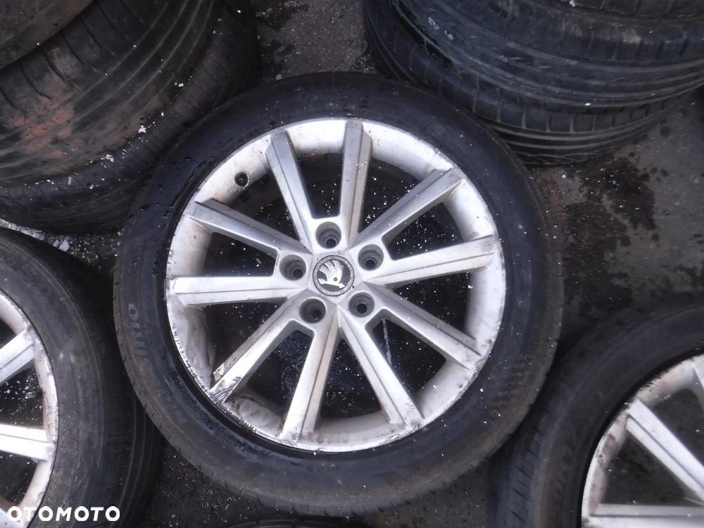 Skoda Octavia Superb Passat Audi A4 A6 VW Seat  alufelgi 17 5X112 - 5