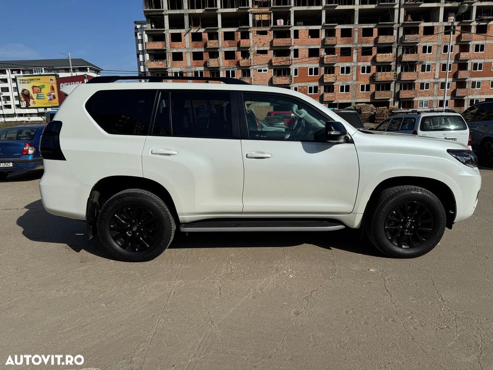 Toyota Land Cruiser 2.8l D-4D 204 CP A/T 7 locuri Luxury AVS - 15