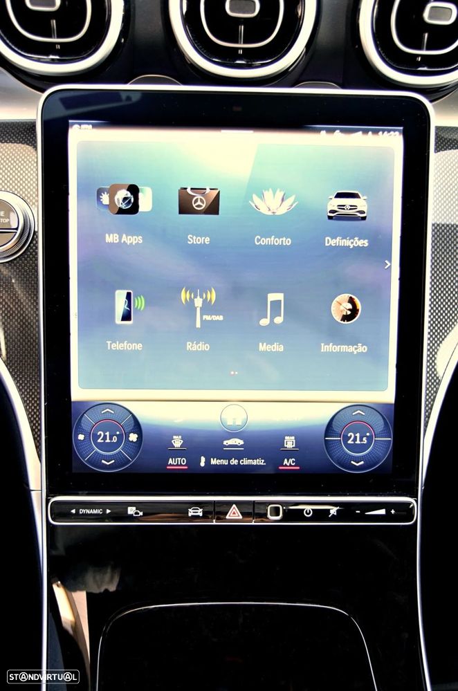 Mercedes-Benz C 300 d AMG Line - 22