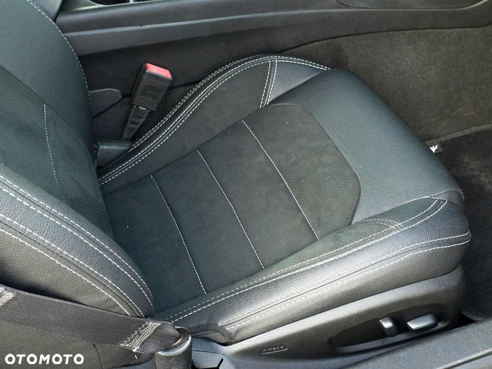 Chevrolet Camaro 3.6 V6 Coupe 2LT - 30