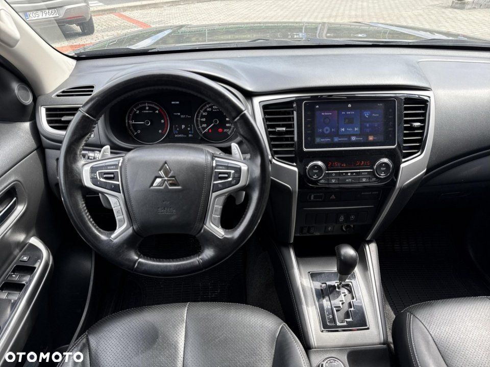 Mitsubishi L200 - 18