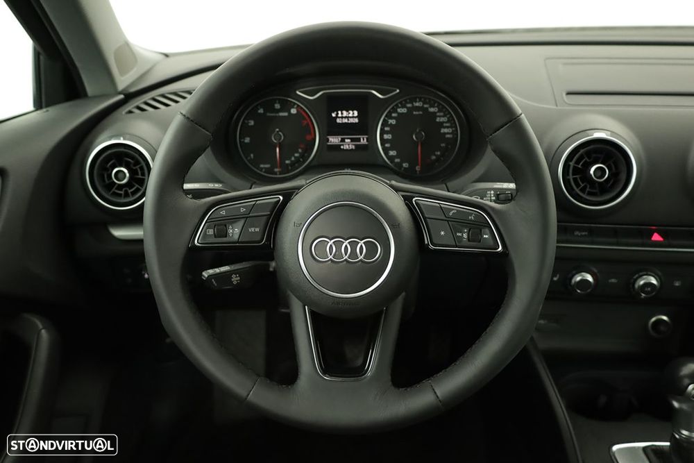 Audi A3 Sportback 30 TFSI S tronic - 12