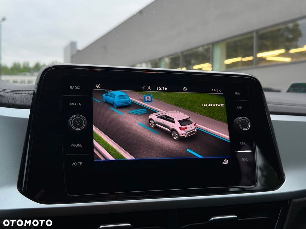 Volkswagen T-Roc 1.5 TSI Life DSG - 17