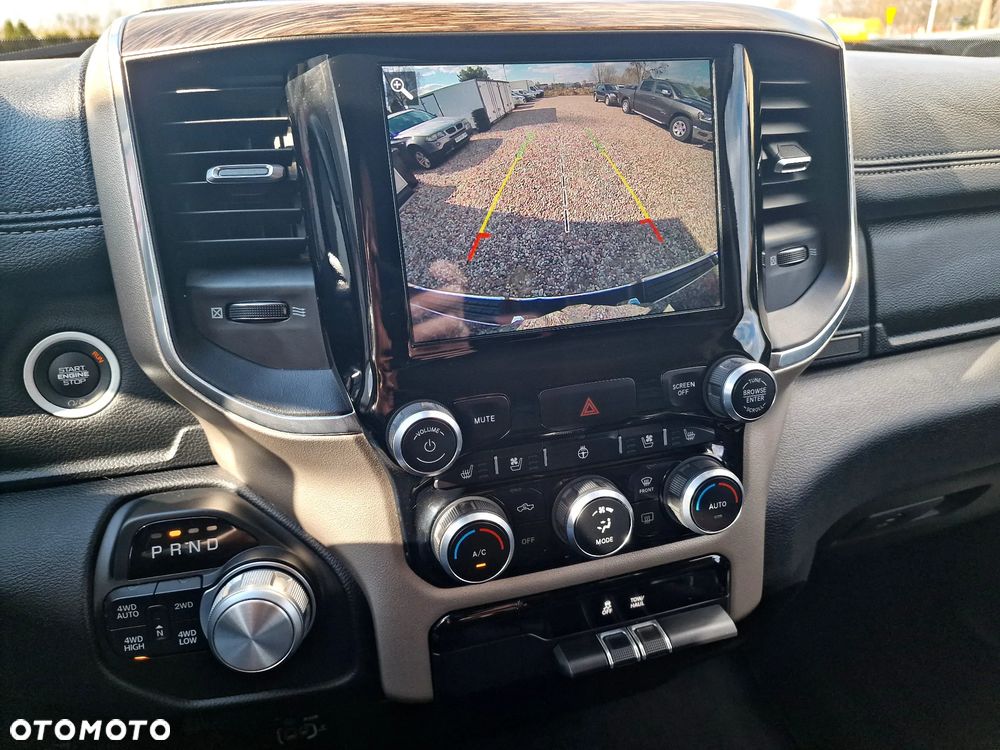 RAM 1500 5.7 Crew Cab Laramie - 22