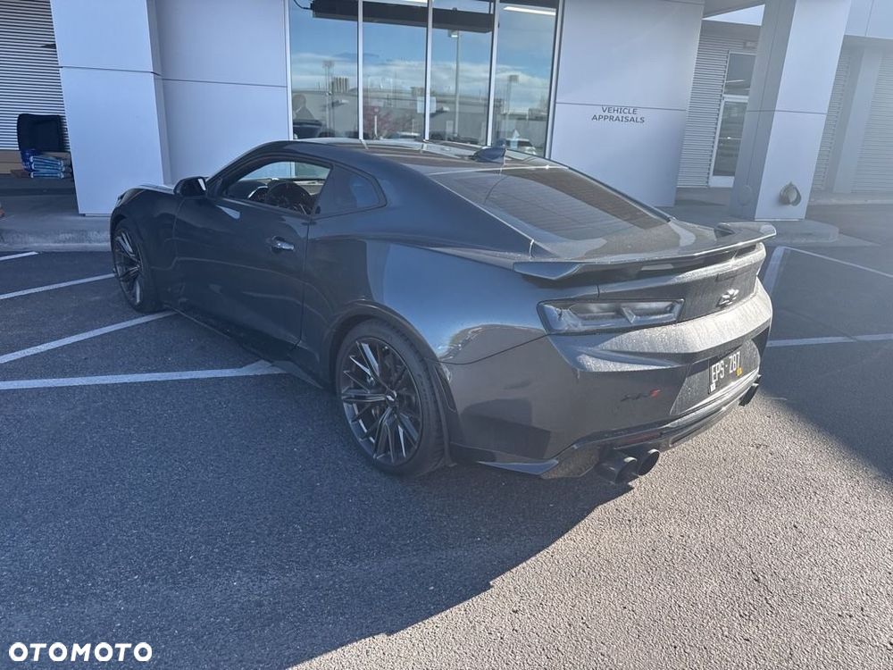Chevrolet Camaro - 4