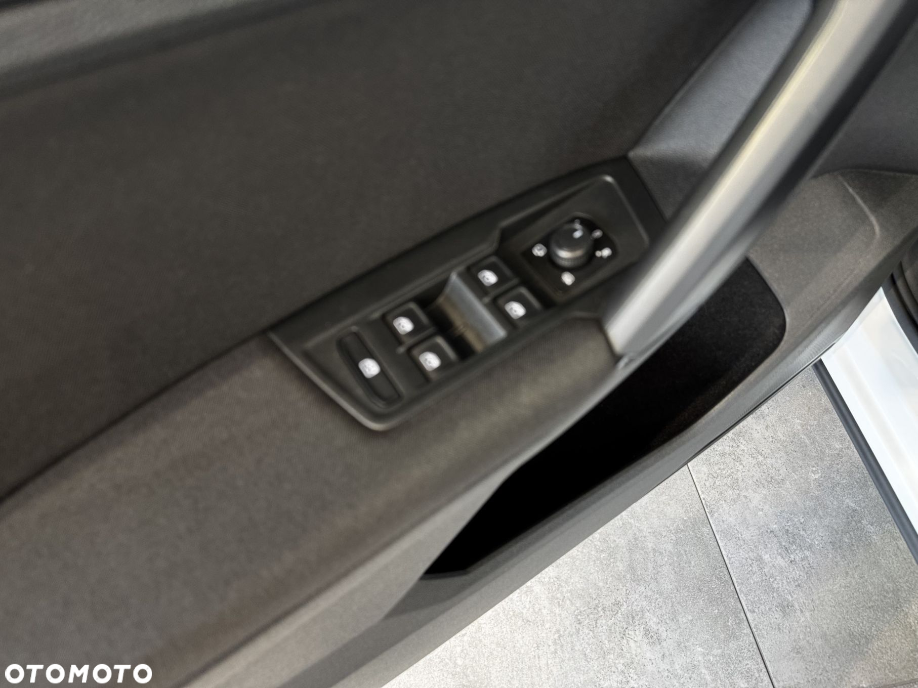 Volkswagen Tiguan - 17