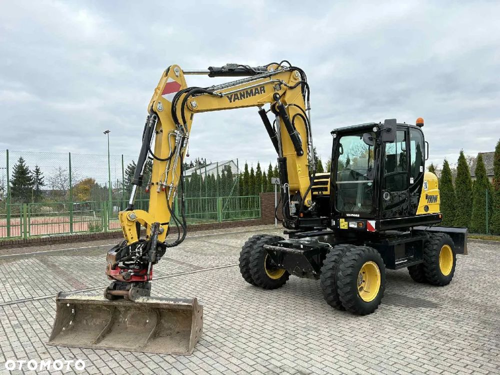 Yanmar B110W ROTOTILT 4 ŁYŻKI TYLKO 2618 mth - 1