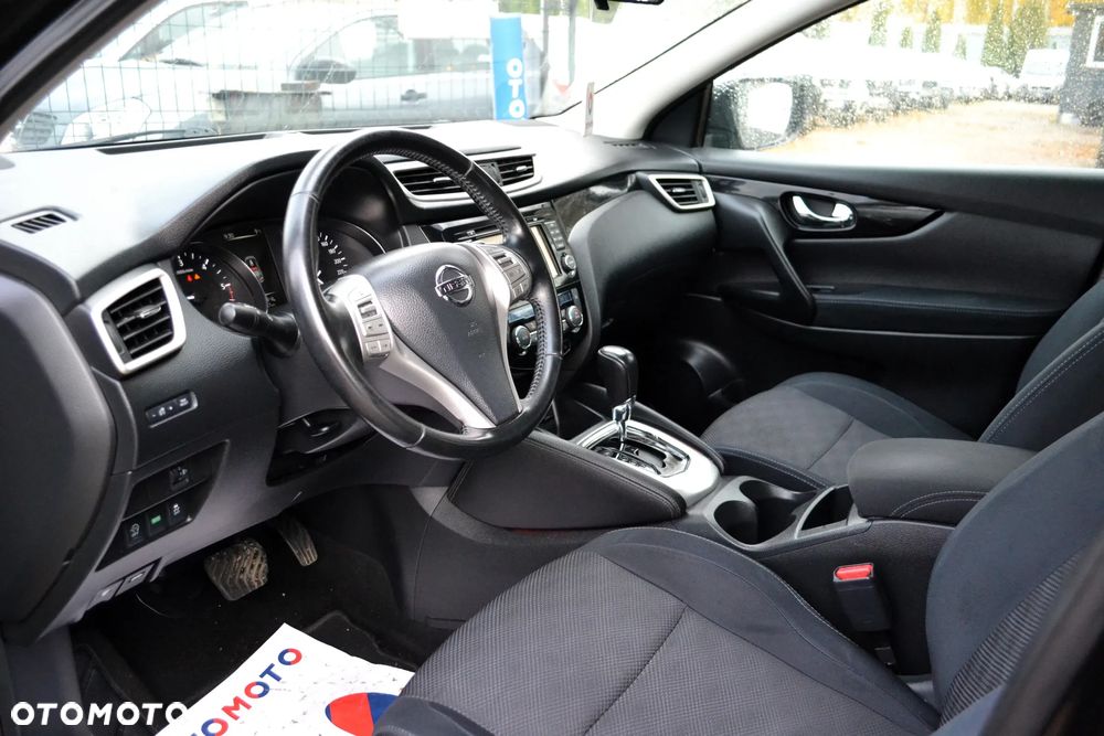 Nissan Qashqai 1.6 DCi Acenta Xtronic - 8