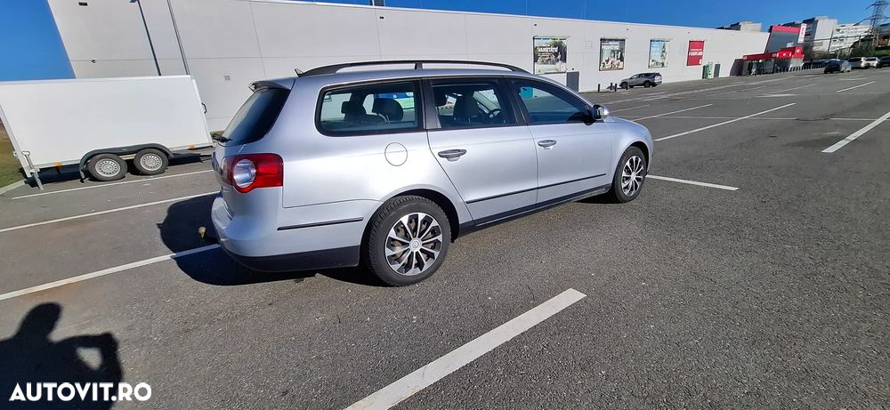Volkswagen Passat 2.0 TDI DPF Comfortline - 2