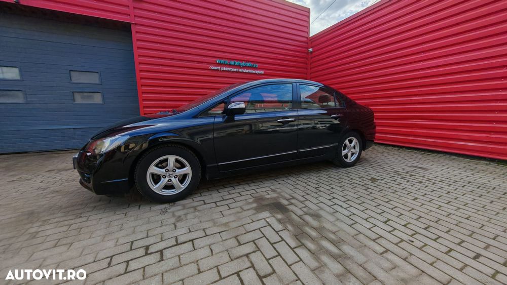 Honda Civic 1.3i-DSI i-VTEC IMA CVT Elegance - 3
