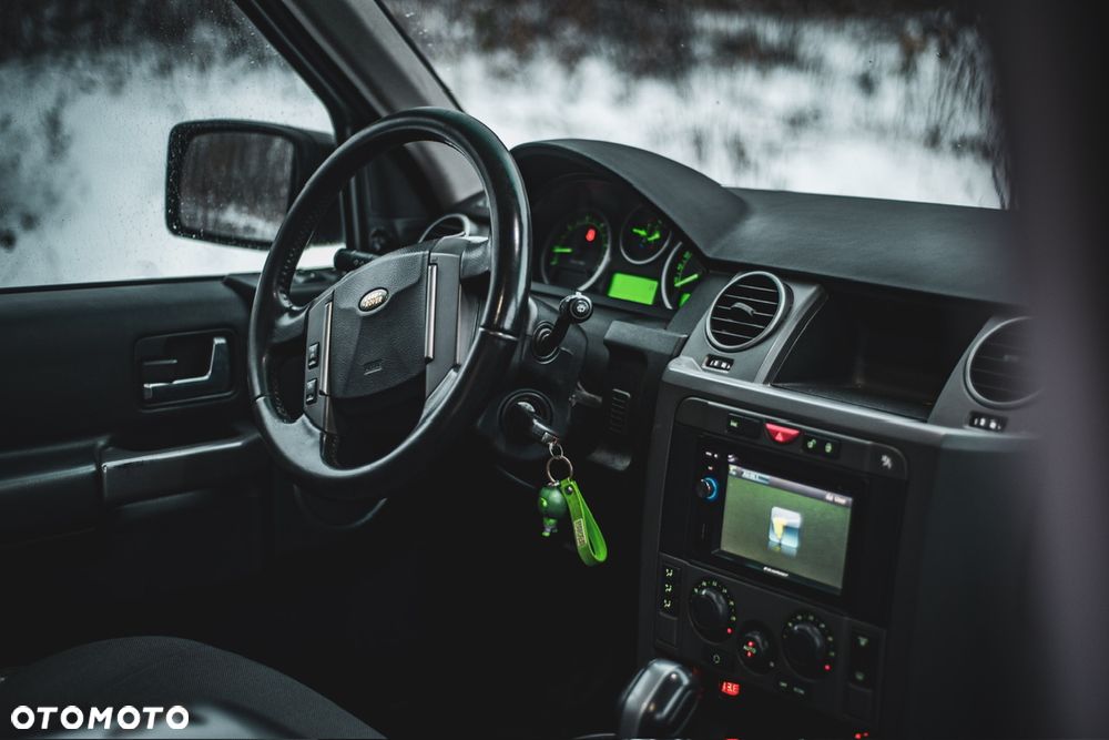 Land Rover Discovery - 22