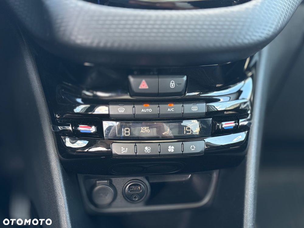Peugeot 2008 1.6 BlueHDi Crossway - 19