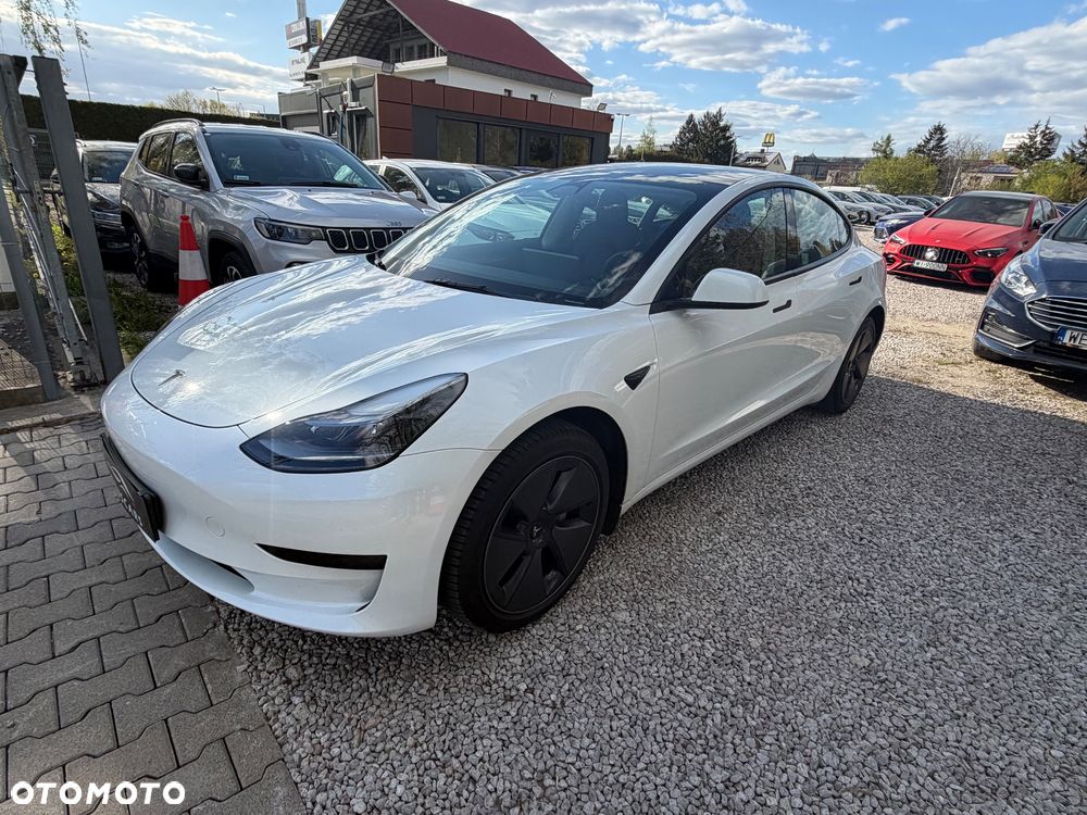 Tesla Model 3 RWD - 2