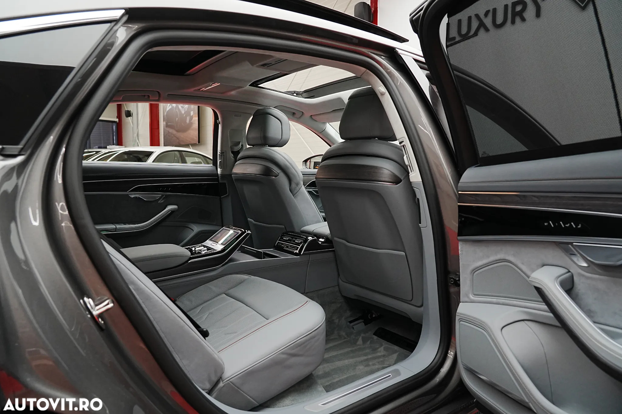 Audi A8 A8L 60 TFSI e quattro Tiptronic PHEV - 10