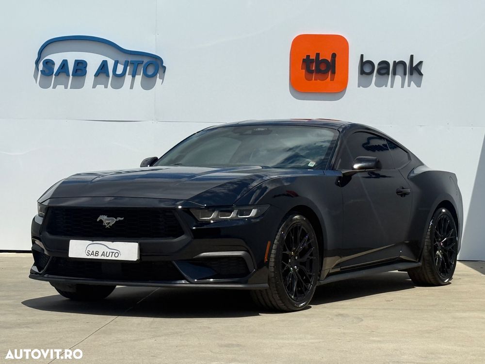Ford Mustang - 2