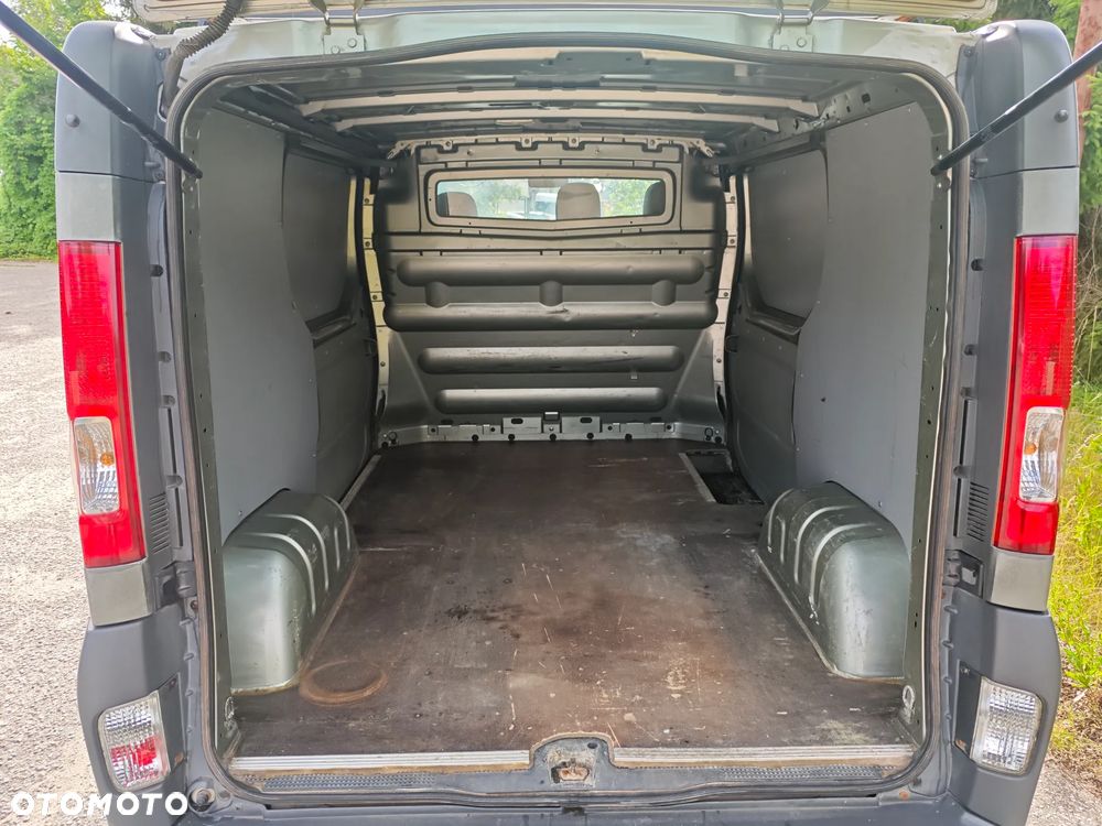 Opel Vivaro - 7
