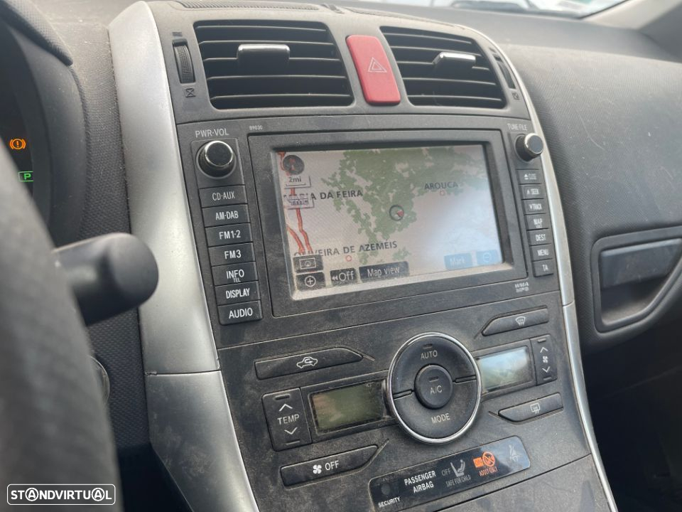 TOYOTA AURIS 1.8 HSD HYBRID DE 2011 PARA PEÇAS - 4