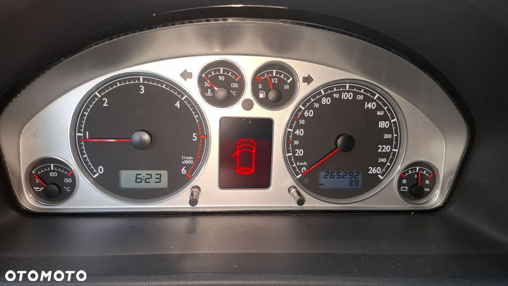 Volkswagen Sharan 2.0 TDI DPF Freestyle - 14